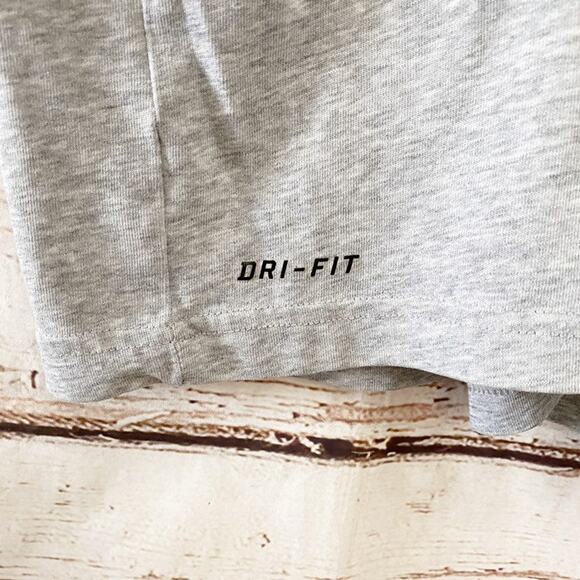 NIKE Dri Fit Men's Shirt Sz M - Picture 4 of 5